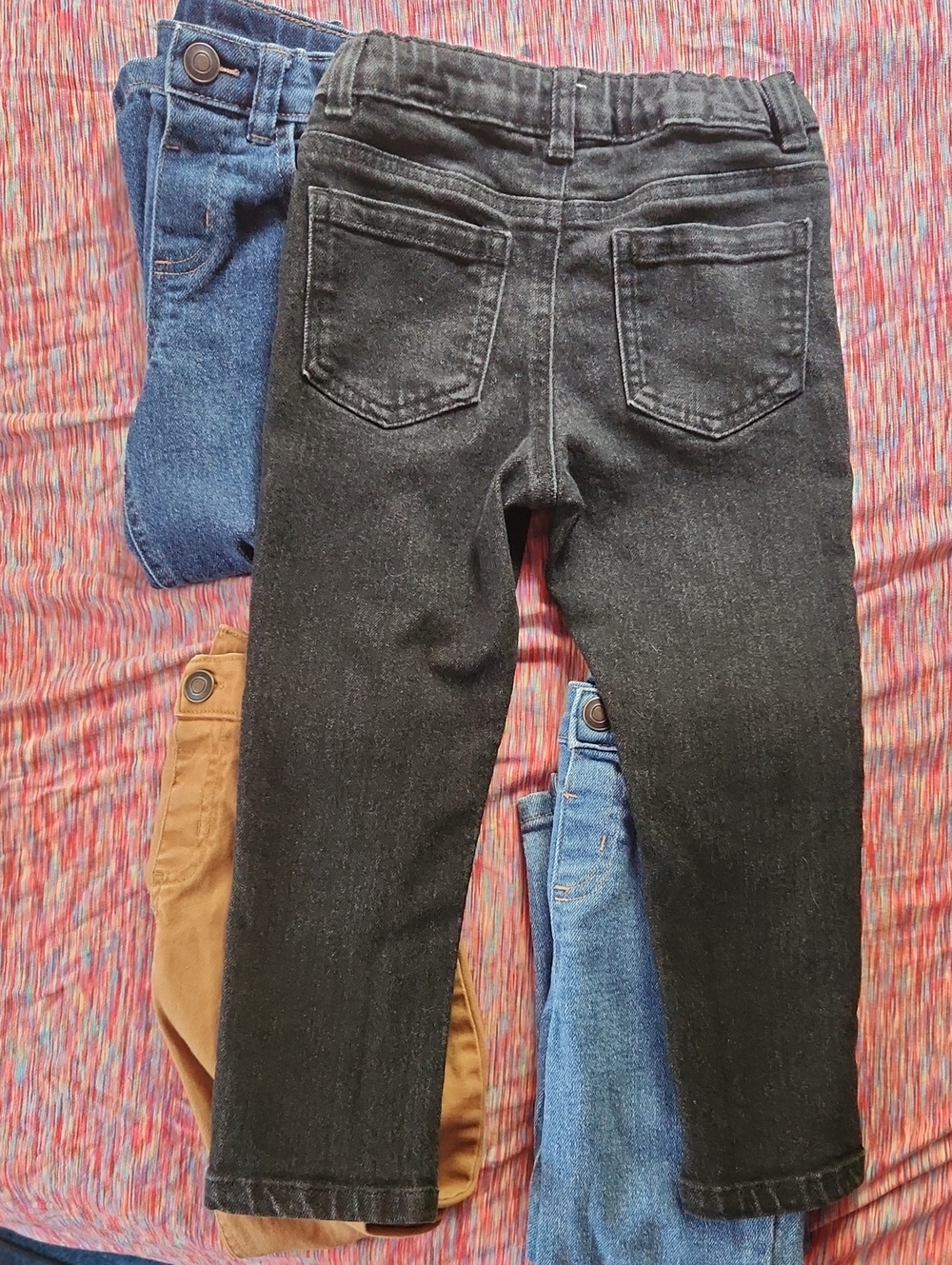 Kids Boys Elastic-Waist 4Pack - Blue Denim, Tan, Black Jeans 4T - Picture 10 of 10